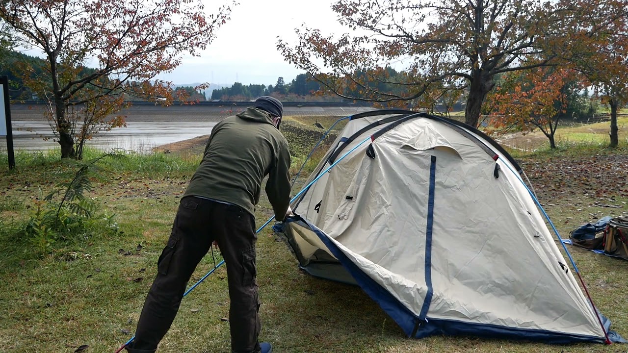 素人キャンパーのテント紹介 ホールアースのアーストリッパー2.0 - YouTube