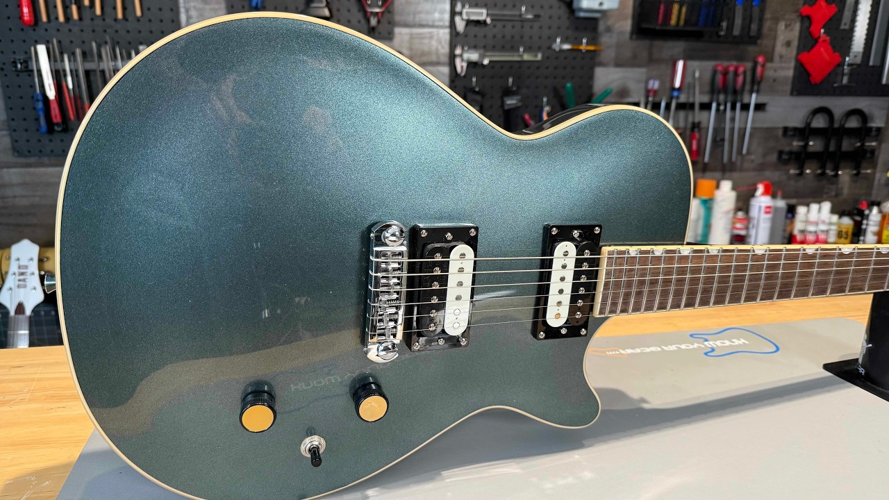 Chris Larkin Reacter 5B - YouTube