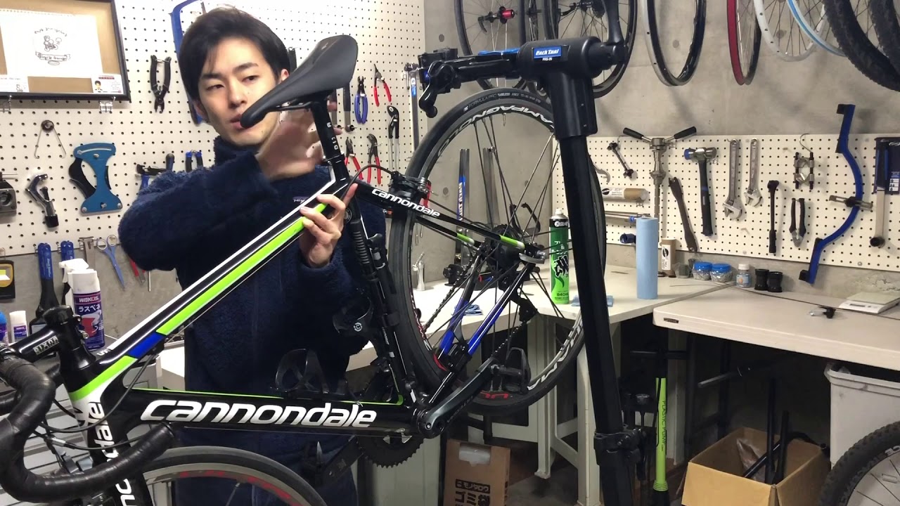 メンテナンスしやすい！ ロードバイクのスタンドについて - YouTube