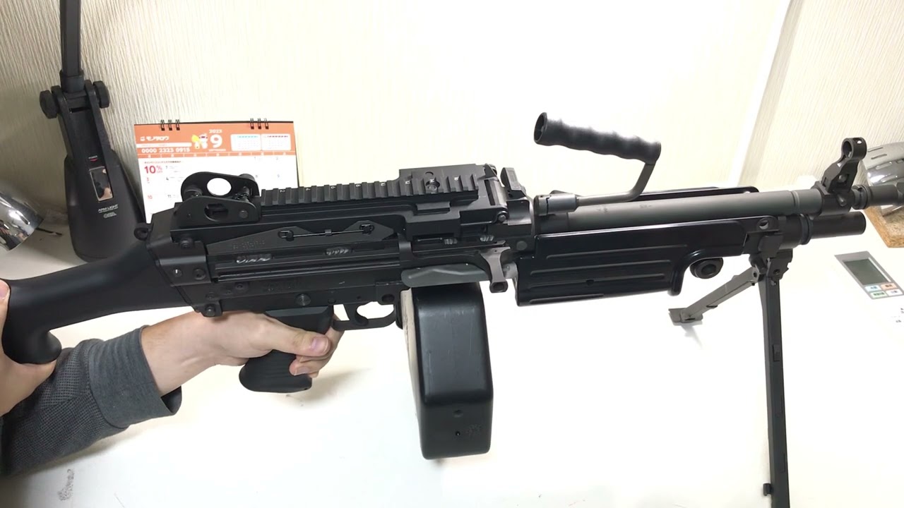 VFC M249 ガスブローバック カスタム品 「Ammo Box型ガスタンクセット