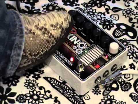 Electro Harmonix Talking Machine guitar effects pedal demo - YouTube