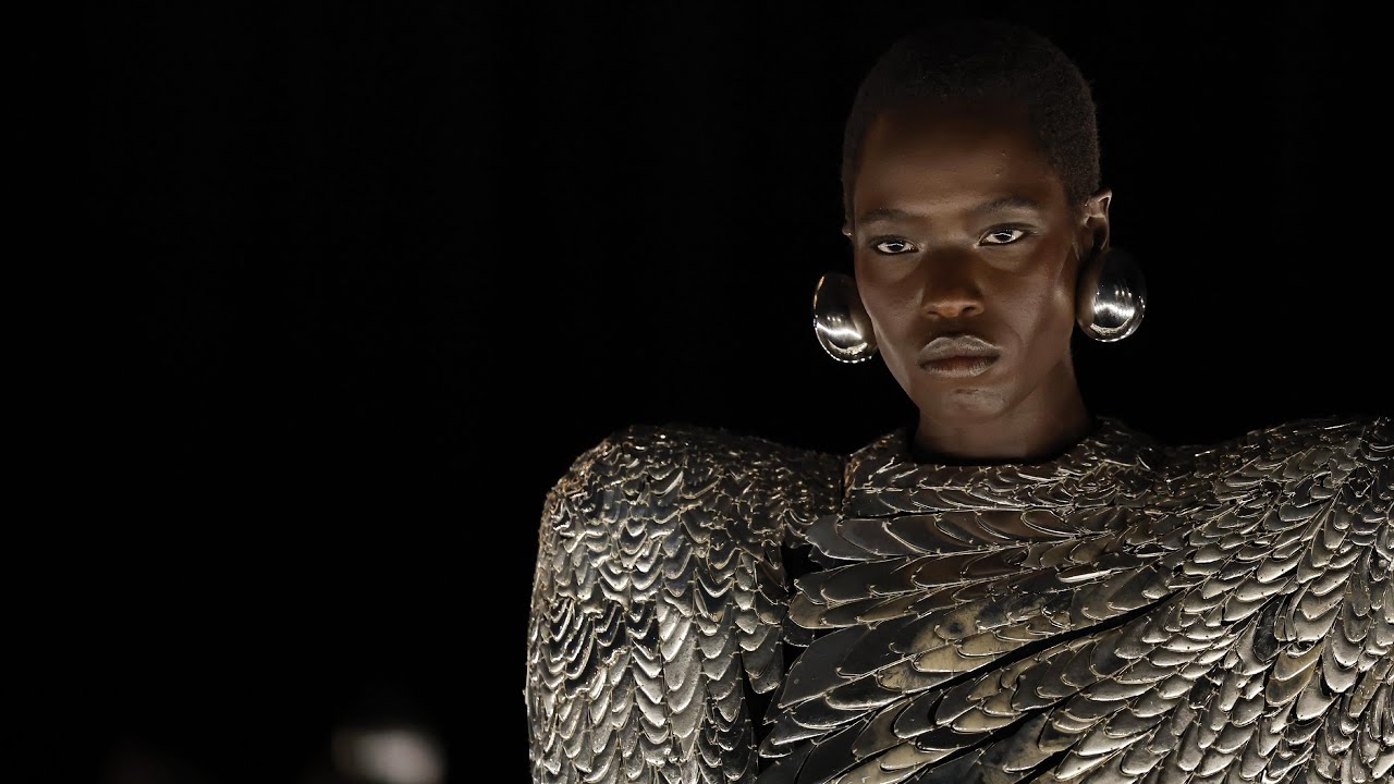 The Phoenix's Return in Schiaparelli's Haute Couture FW24