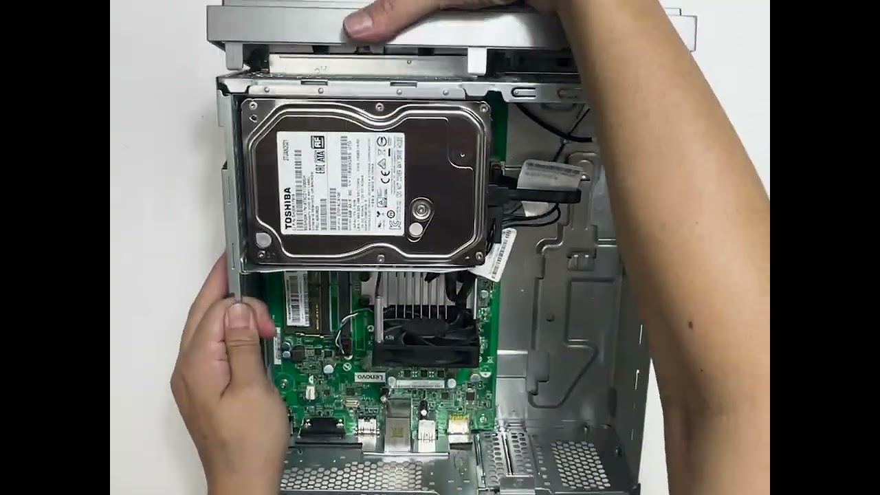 Lenovo【IdeaCentre3 07ADA05 (90MV008FJP)】の分解方法（Disassembly