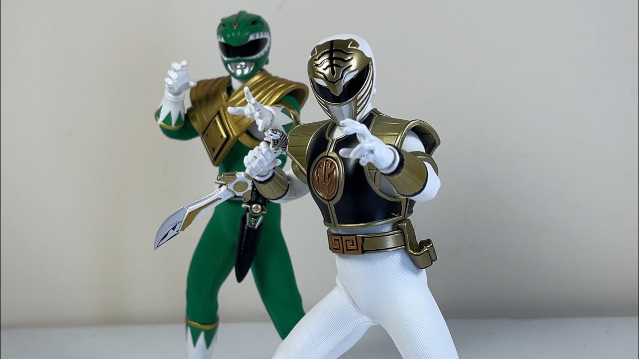 Mezco Power Rangers White Ranger Exclusive One 12 Review - YouTube