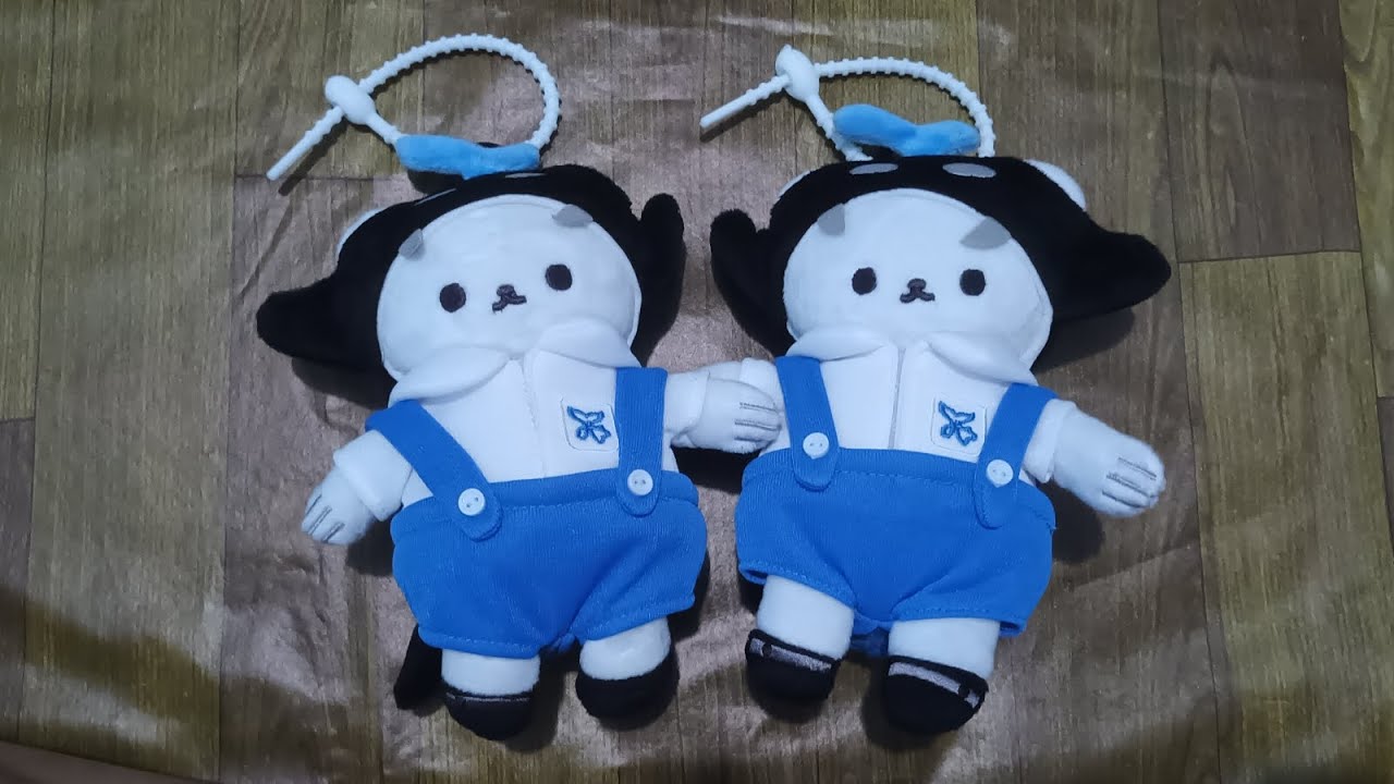 UNBOXING POLCASAN TALKIE DOLL KEYCHAIN BY TAYNEW - YouTube
