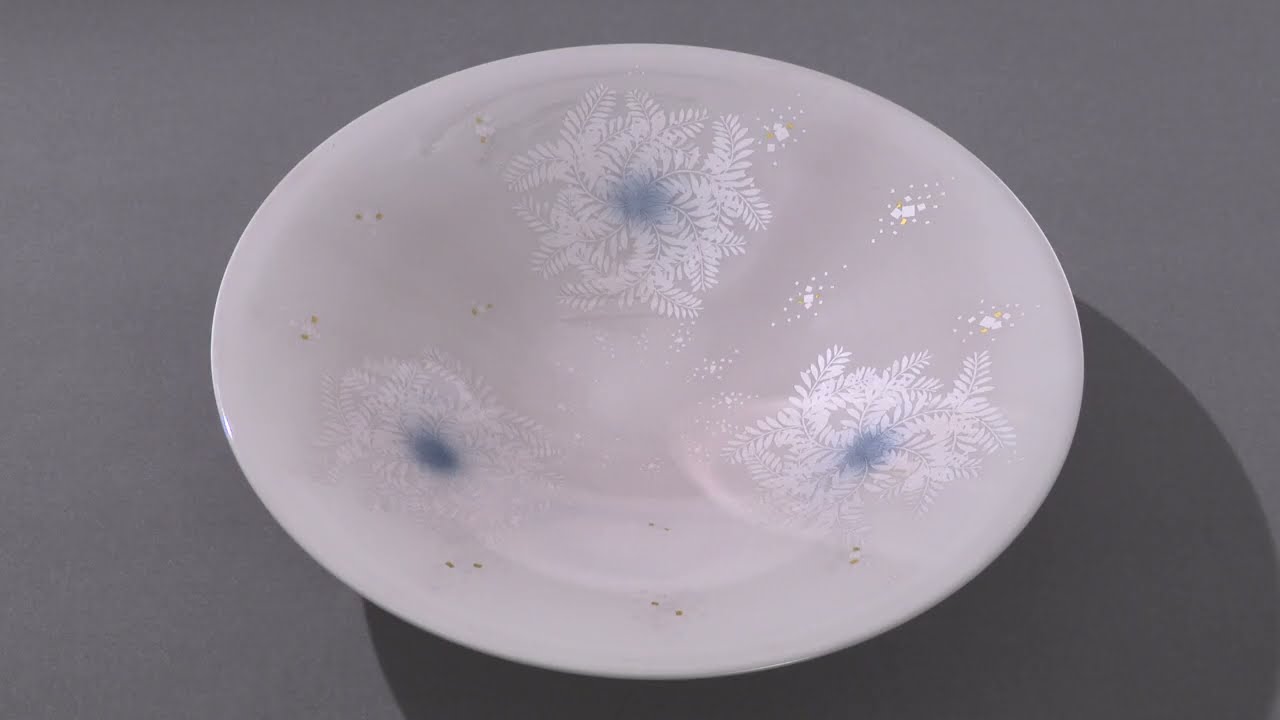 中田一於《淡桜釉裏銀彩葉文鉢》2018年 - YouTube