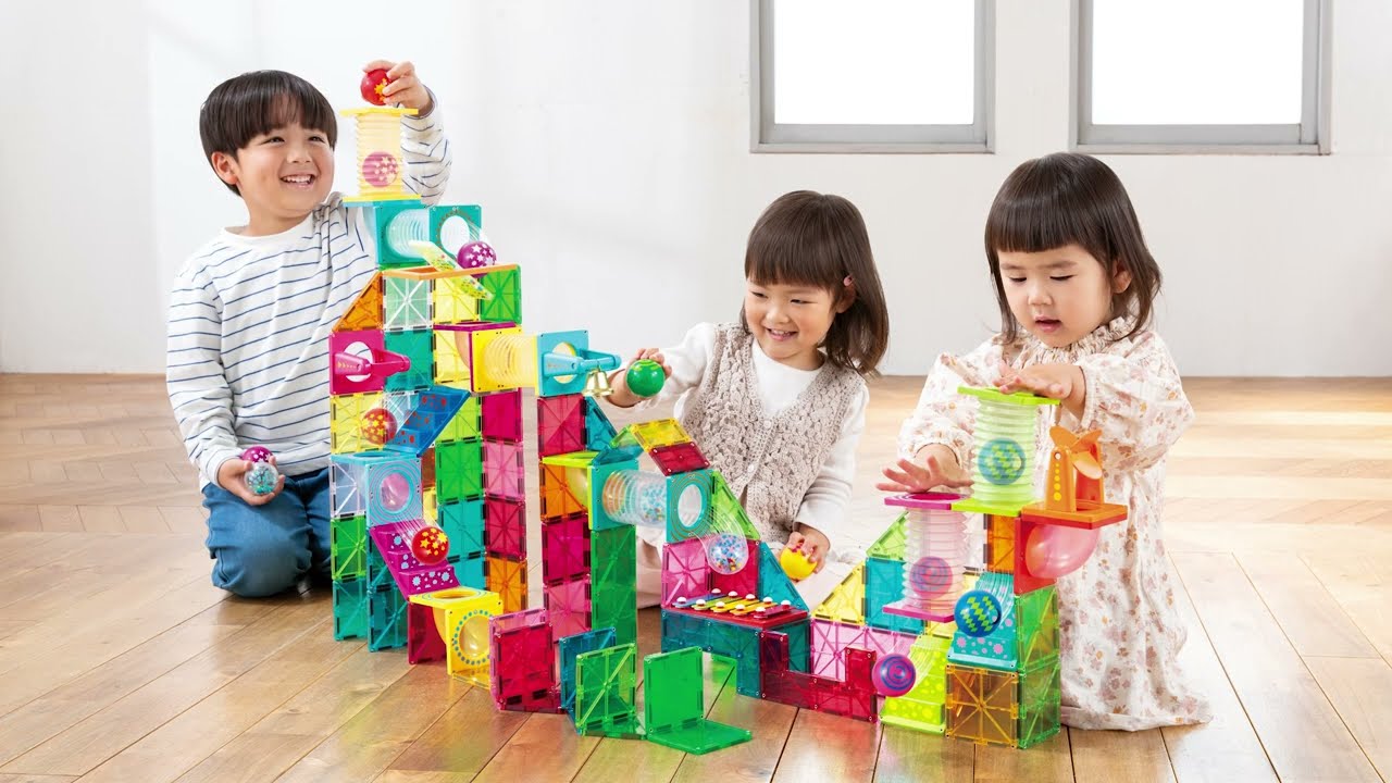 ピタゴラス知育いっぱい！ボールコースタースーパーDX】たっぷりパーツ