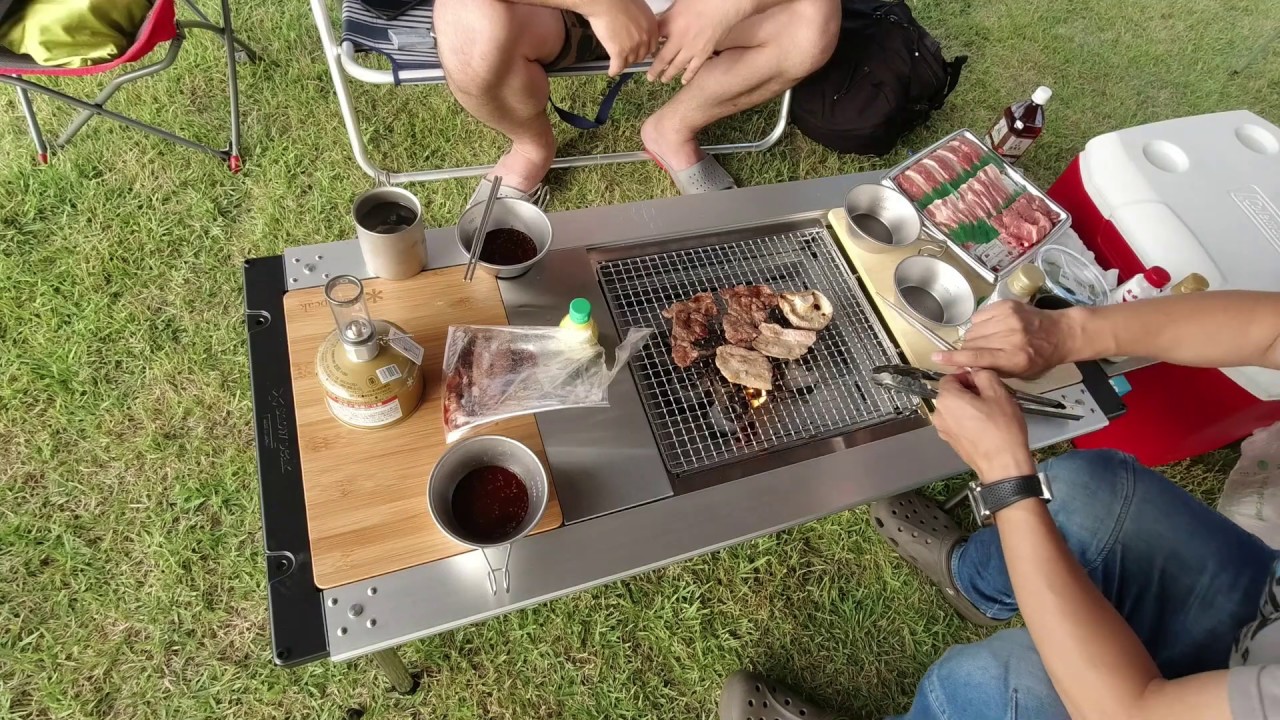 海辺のキャンプ場でBBQ 初披露！スノーピークラウンジチャコール