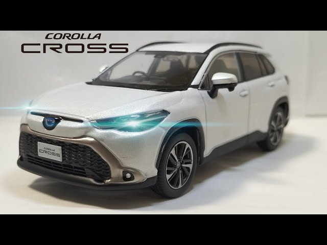 1/30 色見本ミニカー トヨタ カローラクロス プラチナホワイトパール