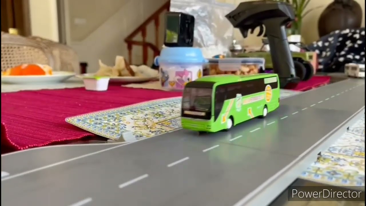 Early PlayStreet Basis-Set 1/87 HO scale road system and Faller