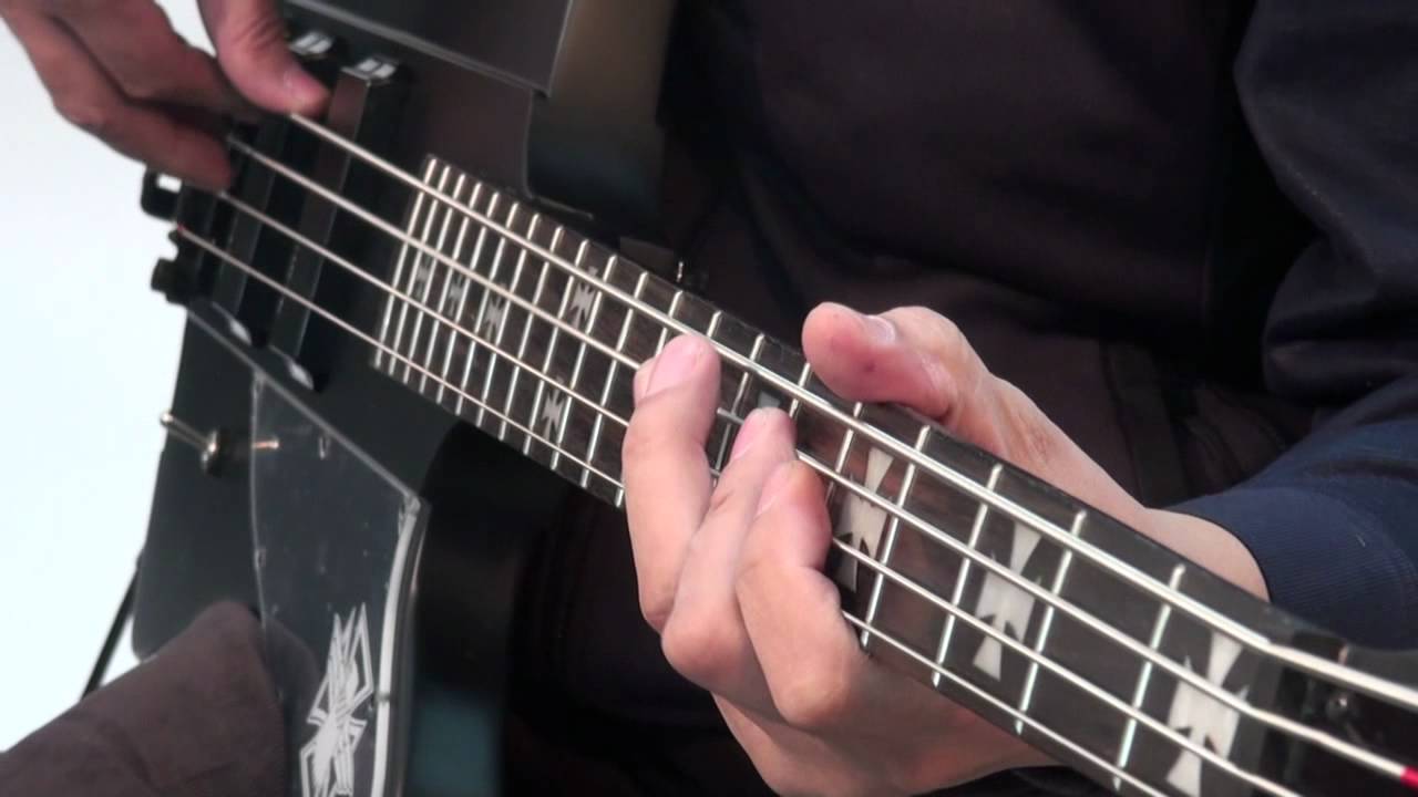 Epiphone Nikki Sixx BlackBird - YouTube