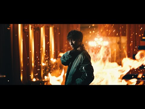 與 真司郎 / SHINJIRO ATAE (from AAA)『How We Do It』 - YouTube