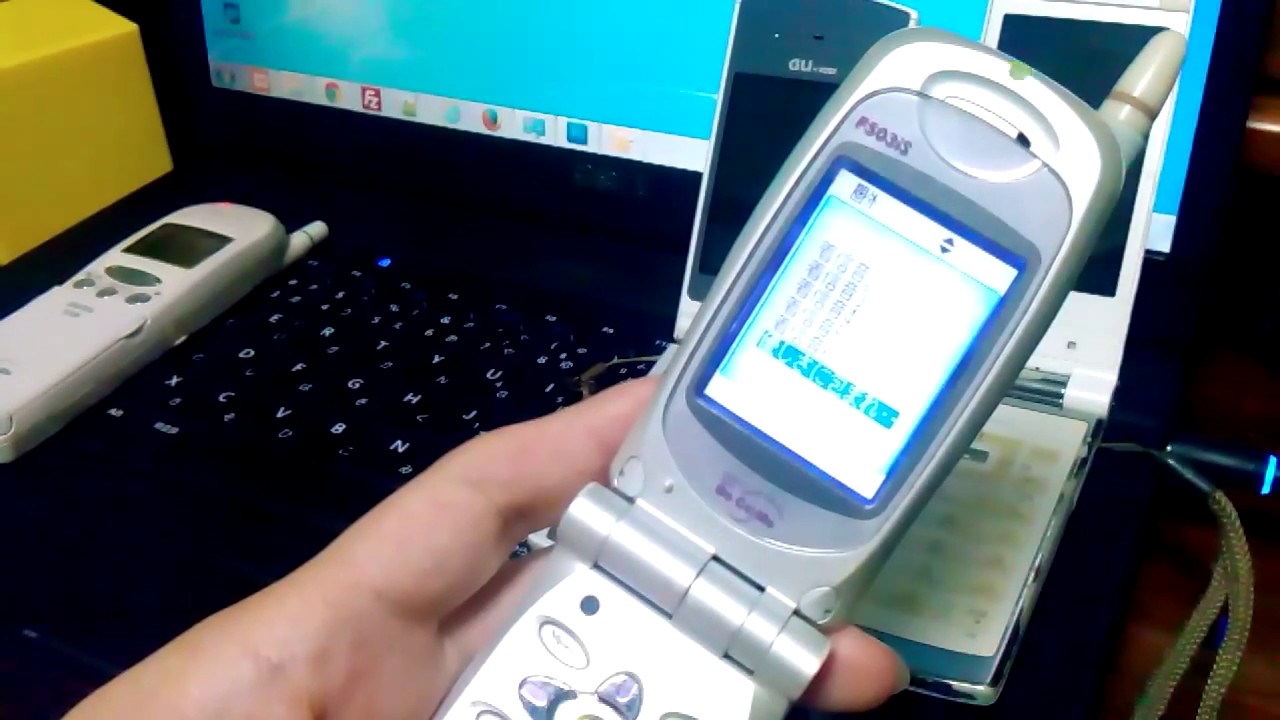 懐かしい】4種のガラケーの着メロ聞いてみた - YouTube