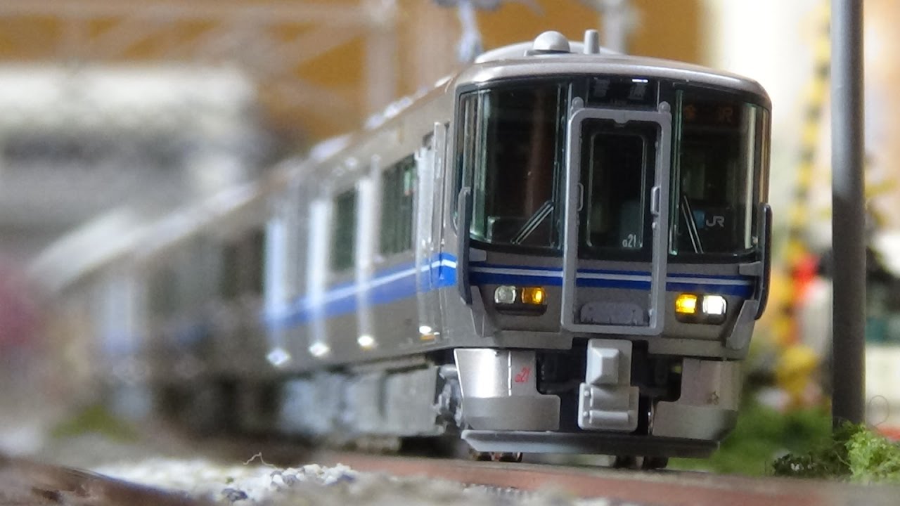 Nゲージ KATO 521系(2次車) 走行シーン集 - YouTube