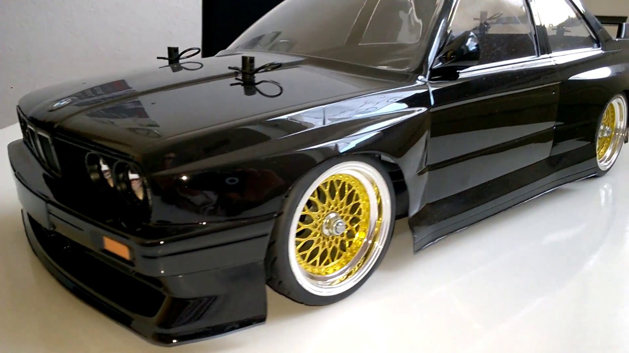 TAMIYA 58541 1/10 BMW M3 E30 SPORT EVO JAGERMEISTER TT01 with ESC