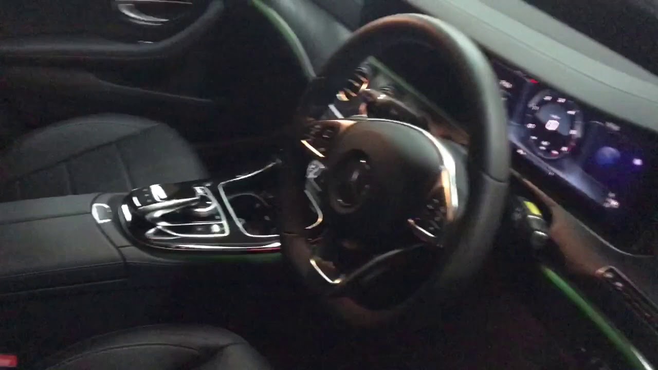 ベンツ W213 イージーエントリーシート - YouTube