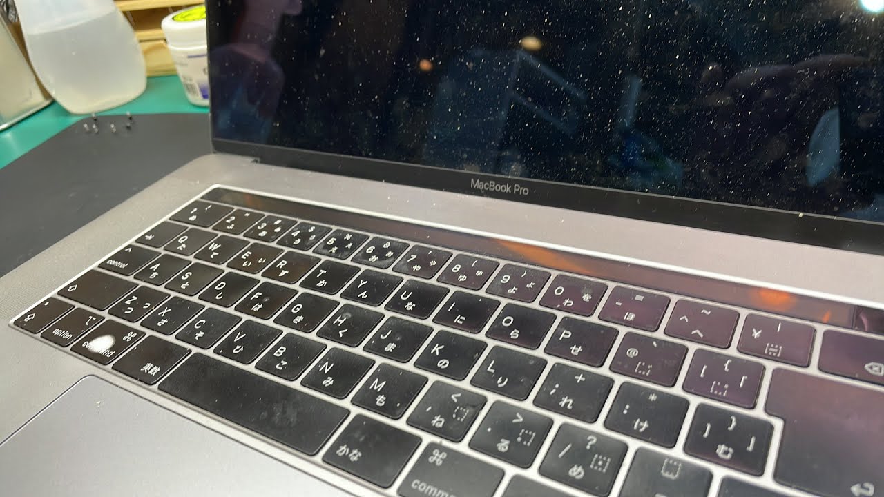 A1990】起動しない MacBook Pro 2018 15inch バッテリー交換修理 - YouTube