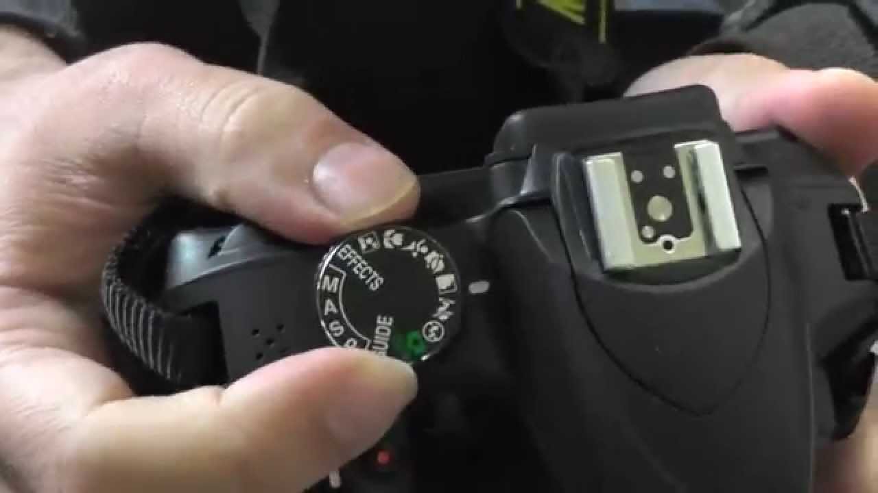 ニコン D3300 簡単レビュー - YouTube