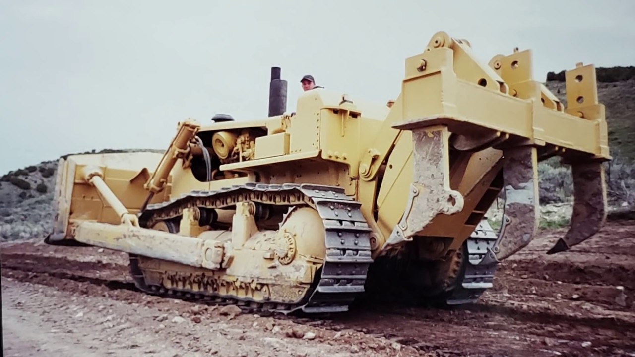 Caterpillar D9G History - YouTube