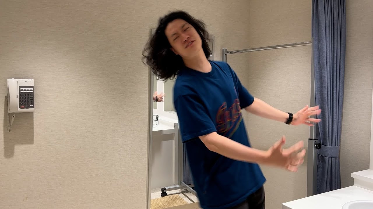 馬券フリップネタ】借金して200万以上負けた【粗品】 - YouTube