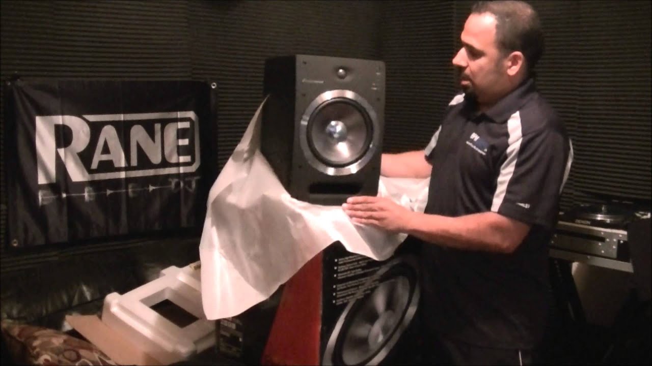 Pioneer S-DJ08 Active DJ/Producer speakers - YouTube