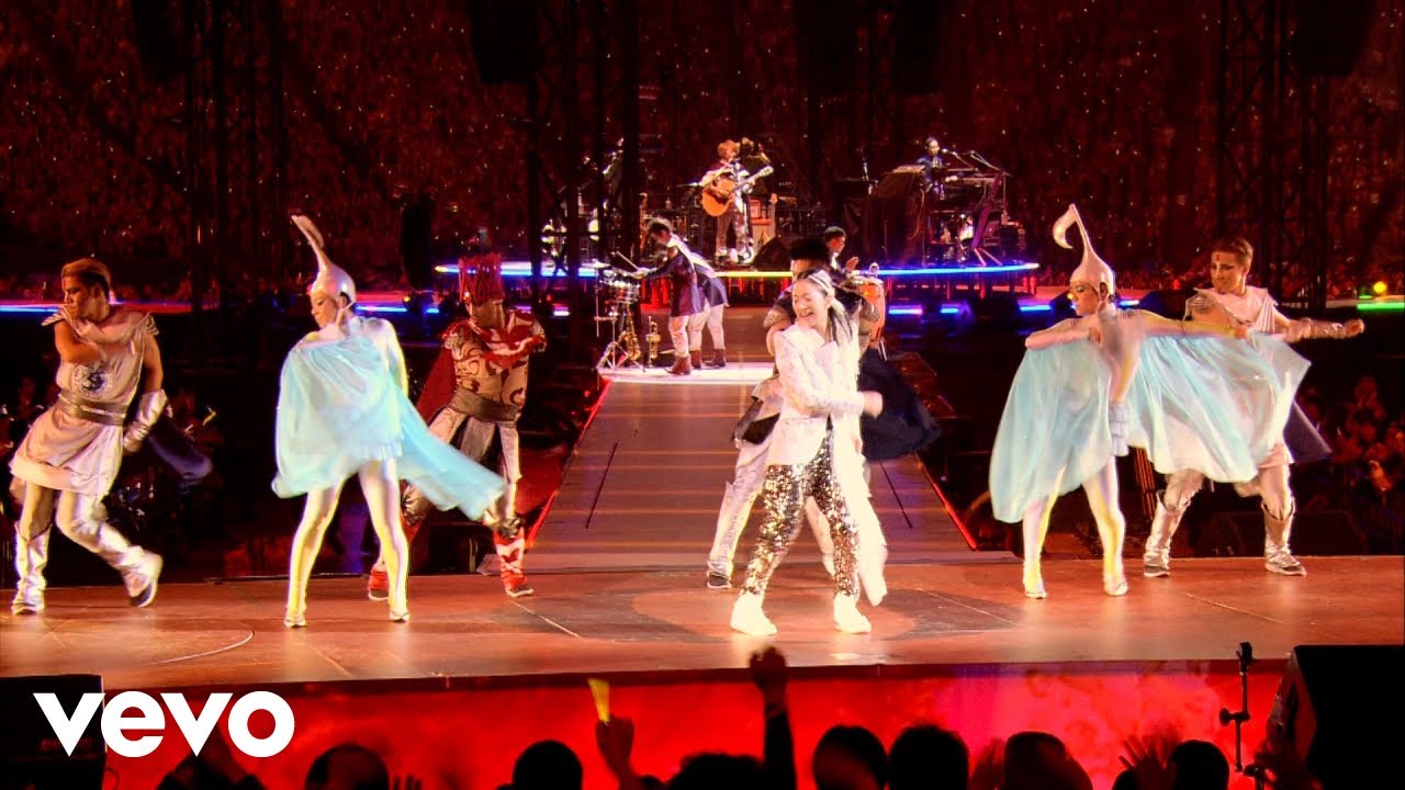 DREAMS COME TRUE - SNOW DANCE (from DWL 2015 Live Ver.) - YouTube