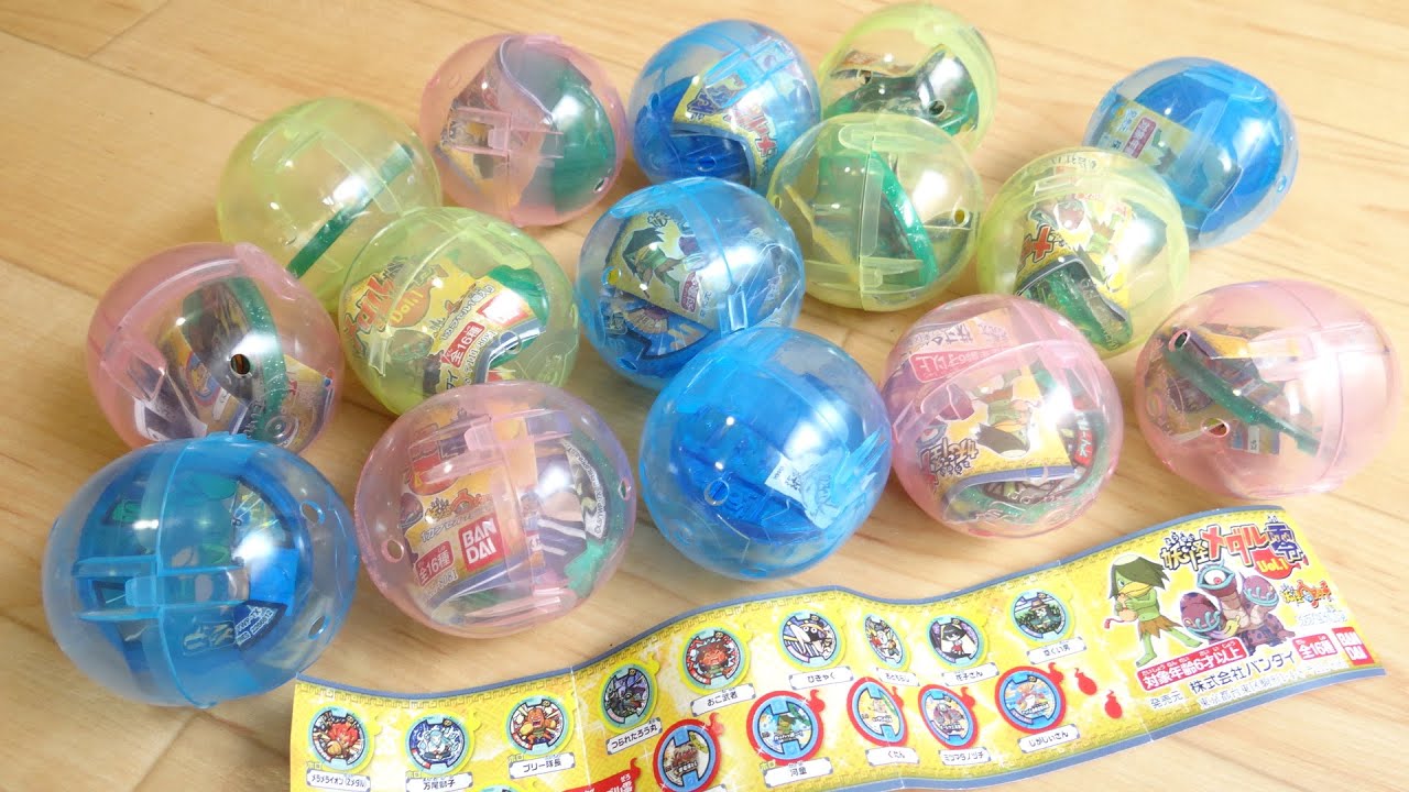 There are also limited edition medals! Yokai Medal Zero vol.1