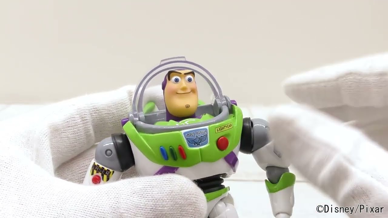 トイ・ストーリー】リボルテック バズ・ライトイヤー ver.1.5（可動