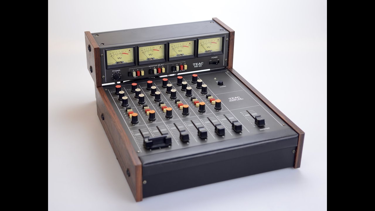 Bass analog distortion TEAC Model 2a console - #shorts - YouTube