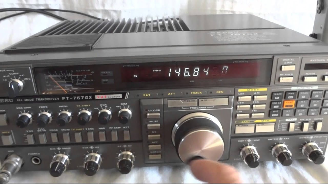 Yaesu FT-767GX all mode HF SSB HAM radio - YouTube