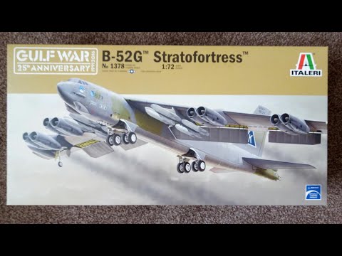 Italeri 1/72 B52 in more detail - YouTube