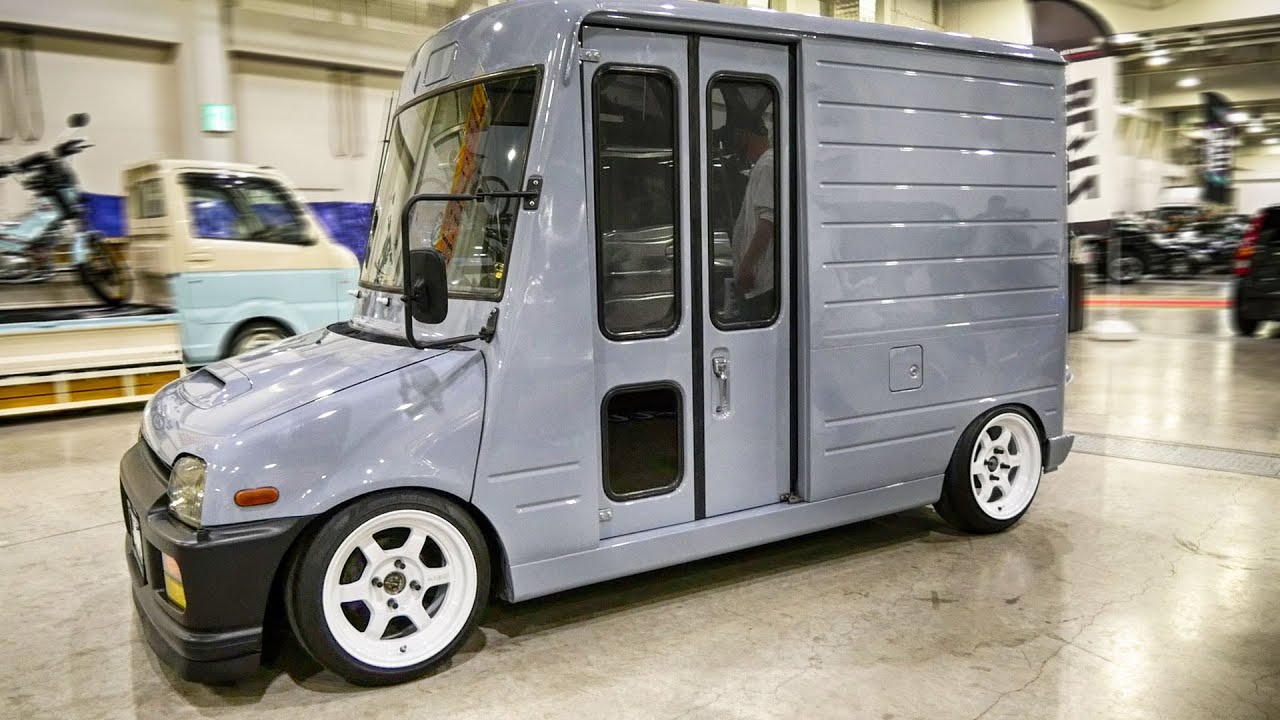 ダイハツ ミラ ウォークスルーバン Custom Car - YouTube