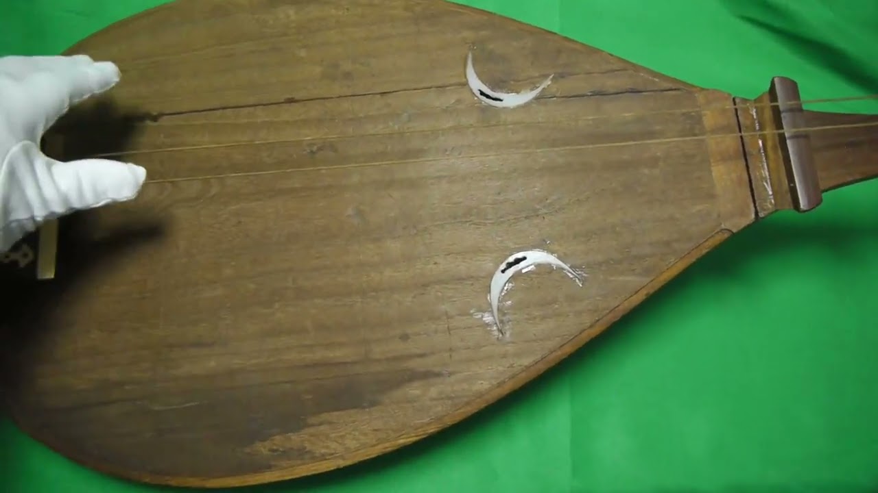 四弦五柱琵琶 調弦方法不明なまま鳴らしてみました。 - YouTube