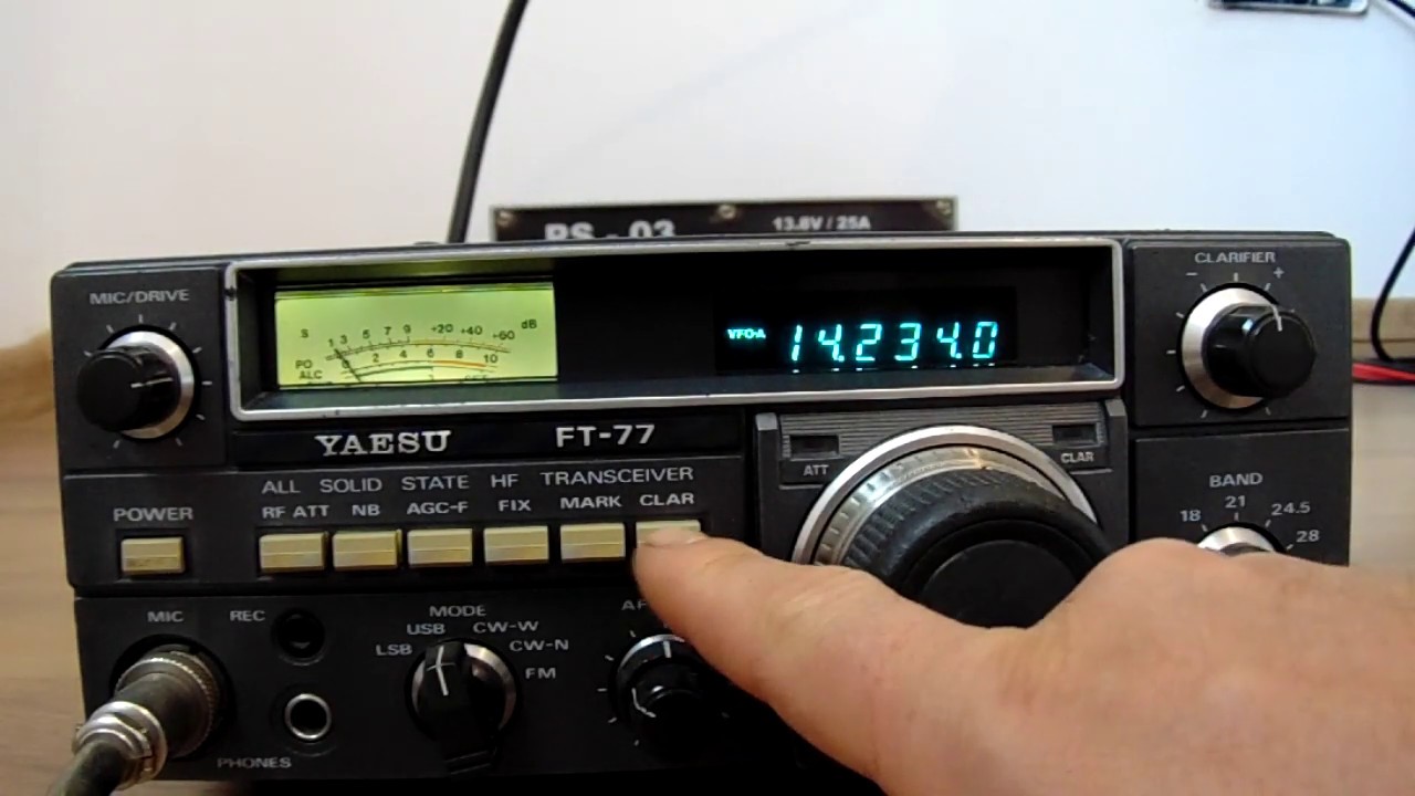 Yaesu FT-77S - YouTube