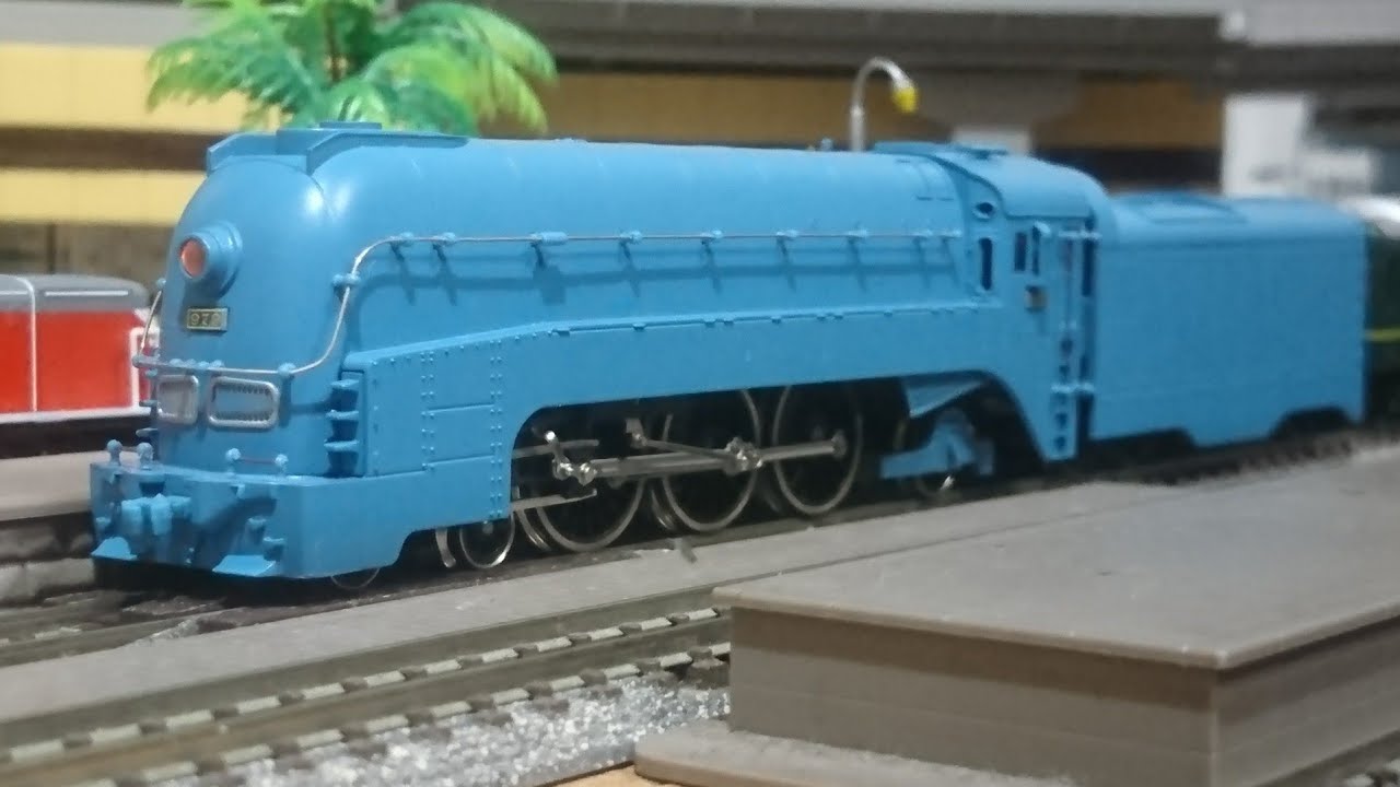 Nゲージ】 南満州鉄道 パシナ 979 (マイクロエース) + トワイライト