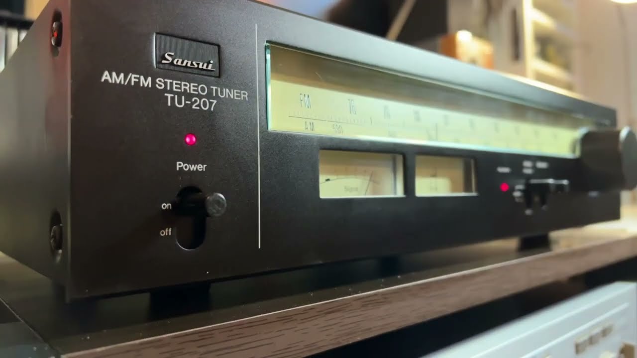 SANSUI TU-D607】デジタリークォーツシステムを搭載したサンスイ