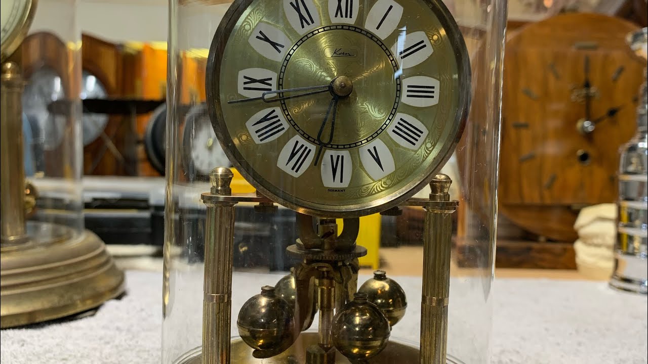 400 Day Clock Repair c. 1958 - YouTube