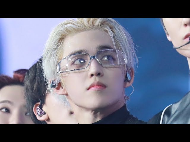 230721 SEVENTEEN 'FOLLOW' TO SEOUL DAY1 'HOT' 세븐틴 에스쿱스