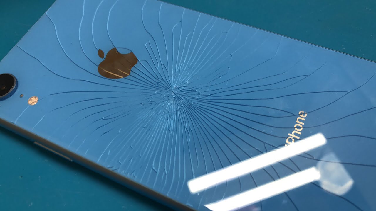 iPhone XR バックパネル割れ交換修理分解 - YouTube