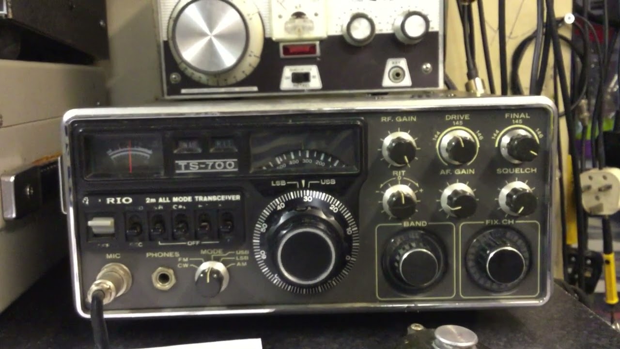 Trio TS-700 2m multimode back on air 144.330 USB - YouTube