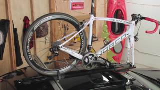 Yakima HighSpeed Bike Mount Product Tour & Installation - YouTube