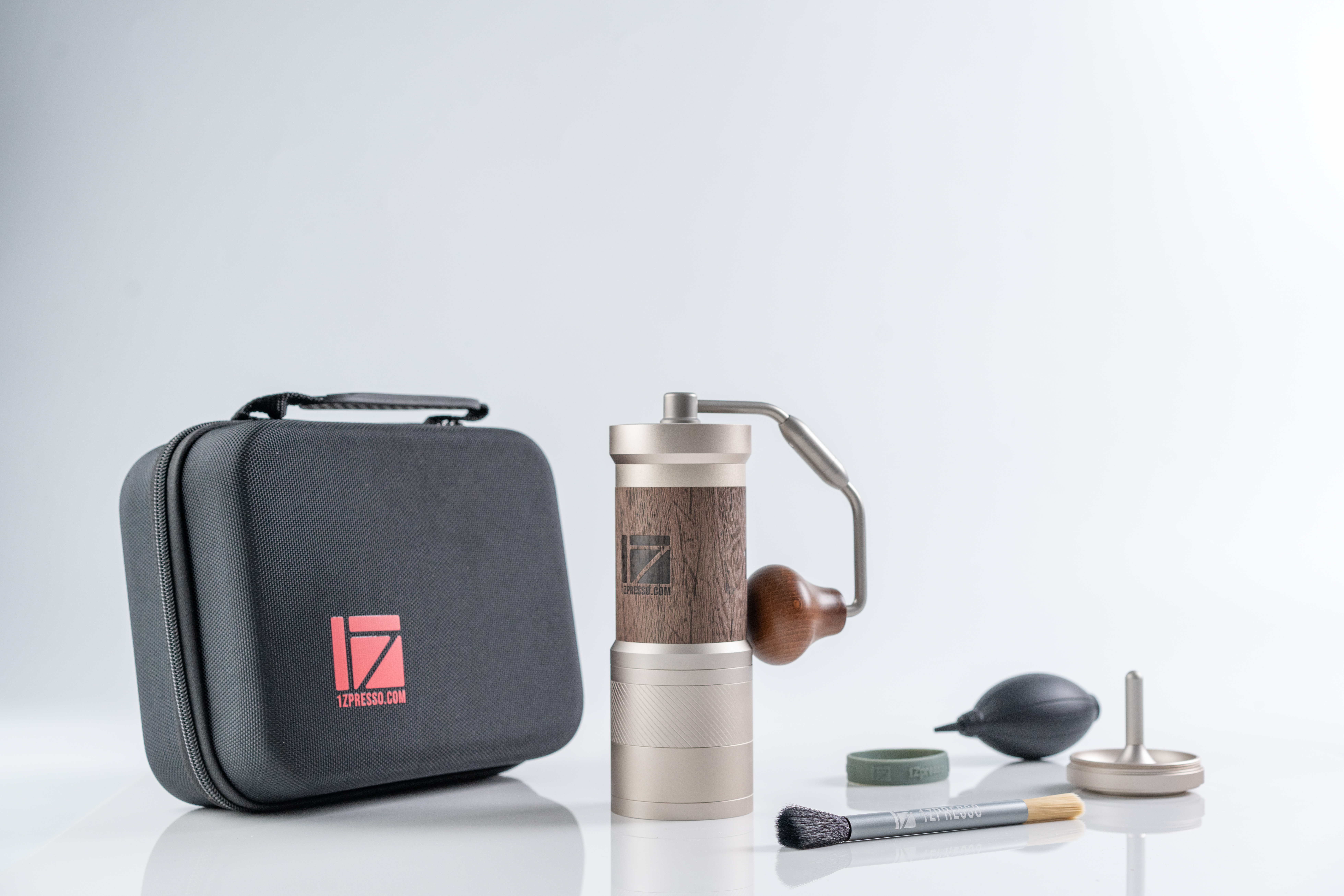 JE-Plus S Manual Coffee Grinder - 1Zpresso