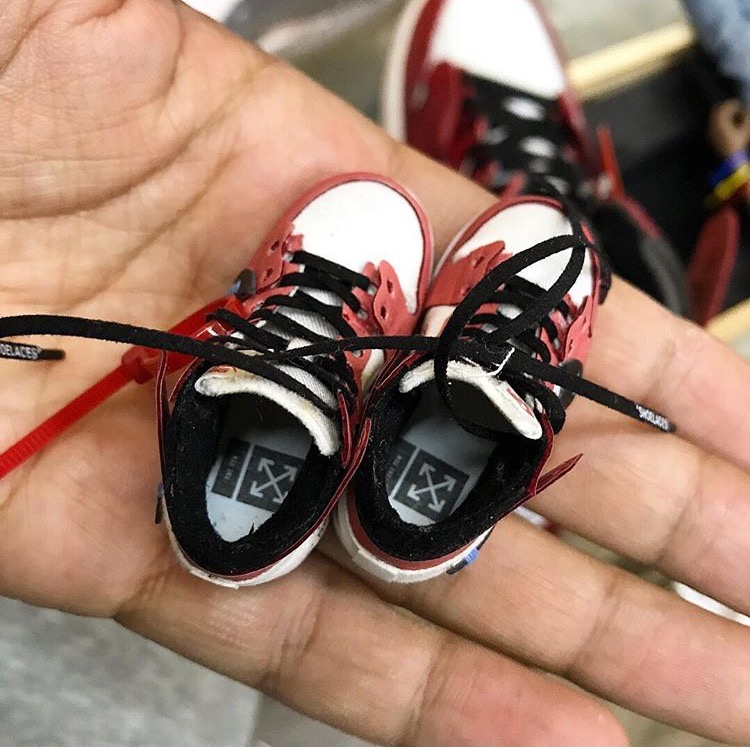 Nike Air Jordan 1 ミニフィギュア 24個セット