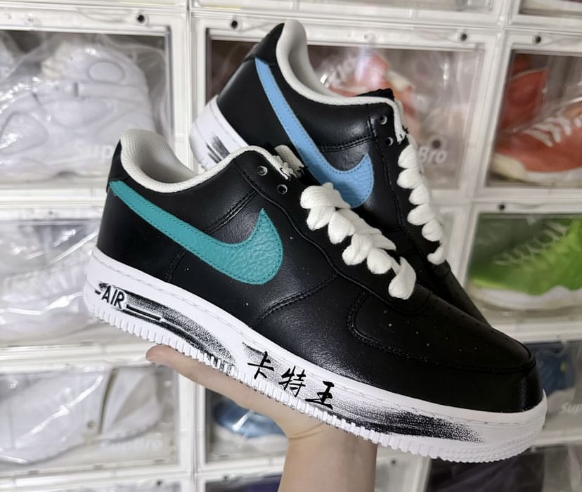 ピースマイナスワン x ナイキ エア フォース1 ロー “パラノイズ 3.0