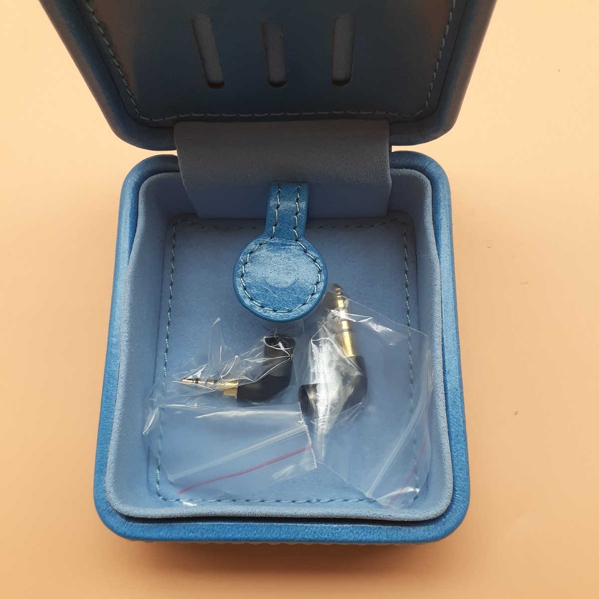 中華イヤホン qdc Dmagic 3D レビュー - audio-sound@premium