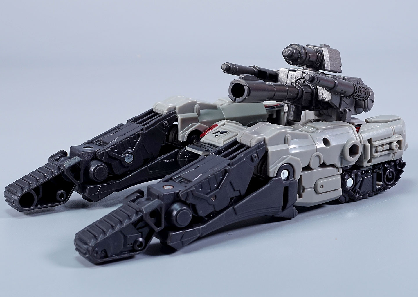 レビュー：TFスタジオシリーズ（海外版） メガトロン