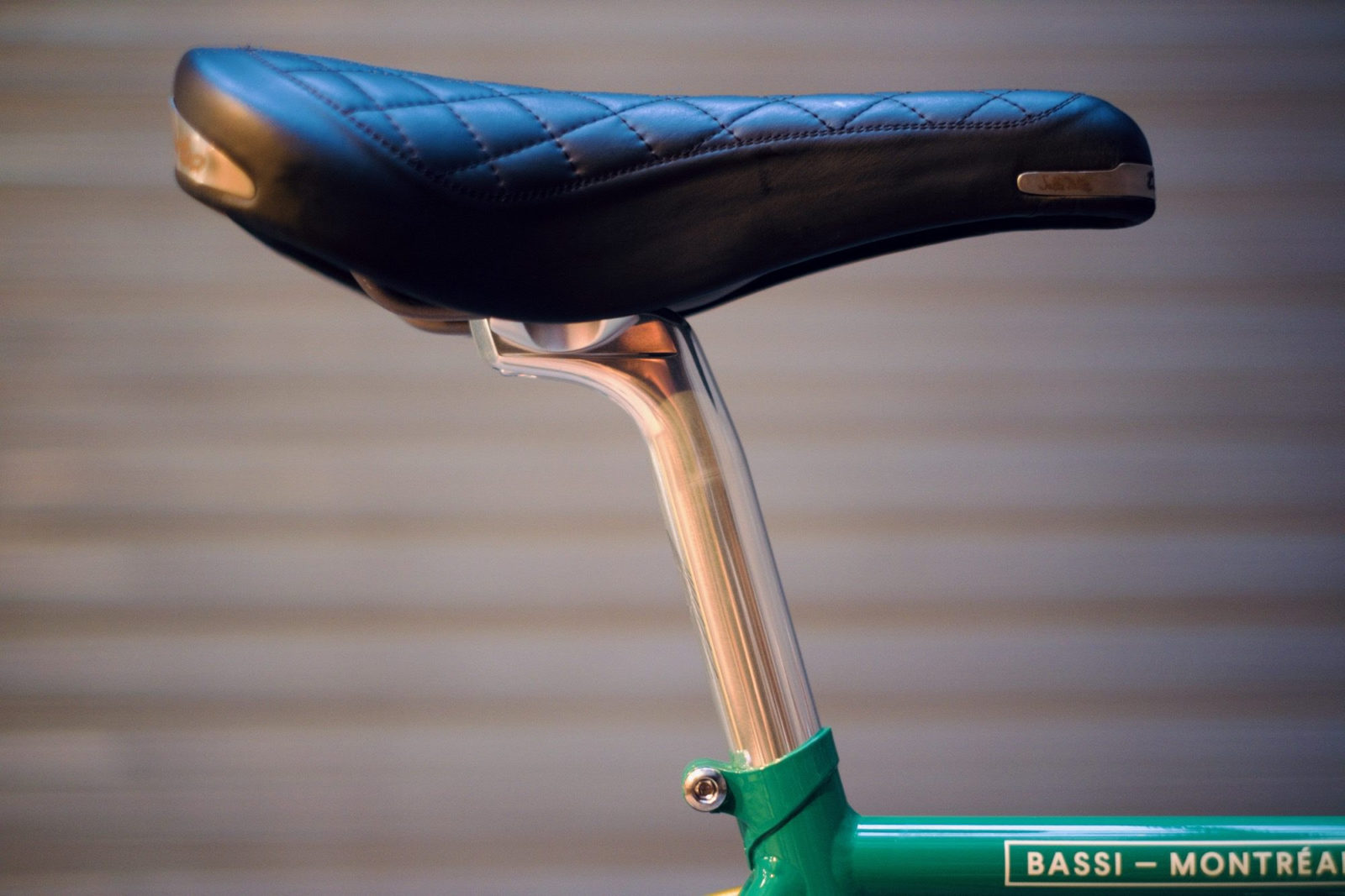 SimWorks by Nitto】カエル顔シートポストがリニューアル – Froggy