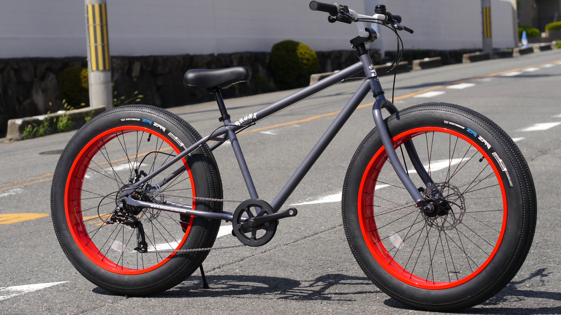 BRONX 4.0 DD「ブロンクス」26インチ・ファットバイク カーキが入荷