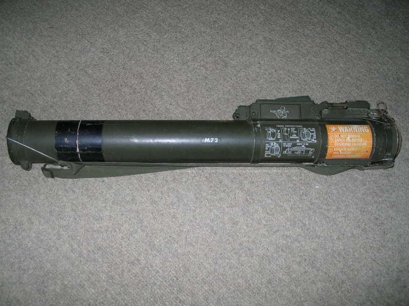 M72 LAWロケットランチャー