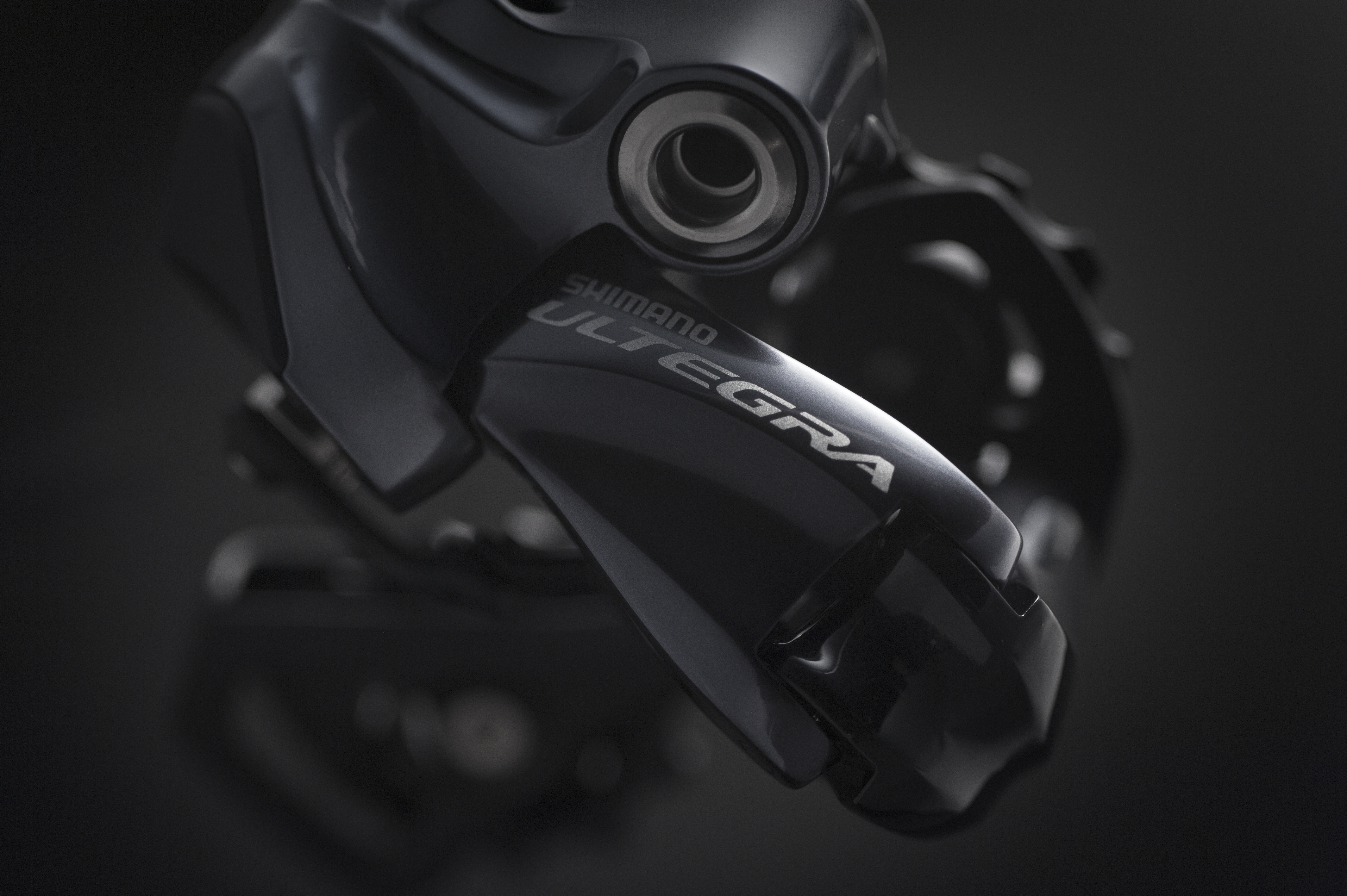 Shimano Ultegra 6870 Di2 – First Look - AeroGeeks